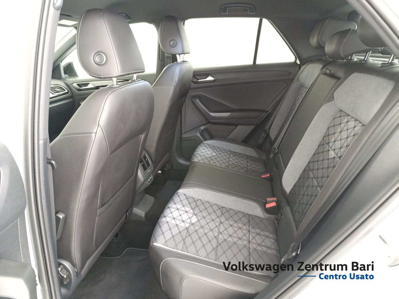Volkswagen T-Roc 1.5 tsi r-line dsg