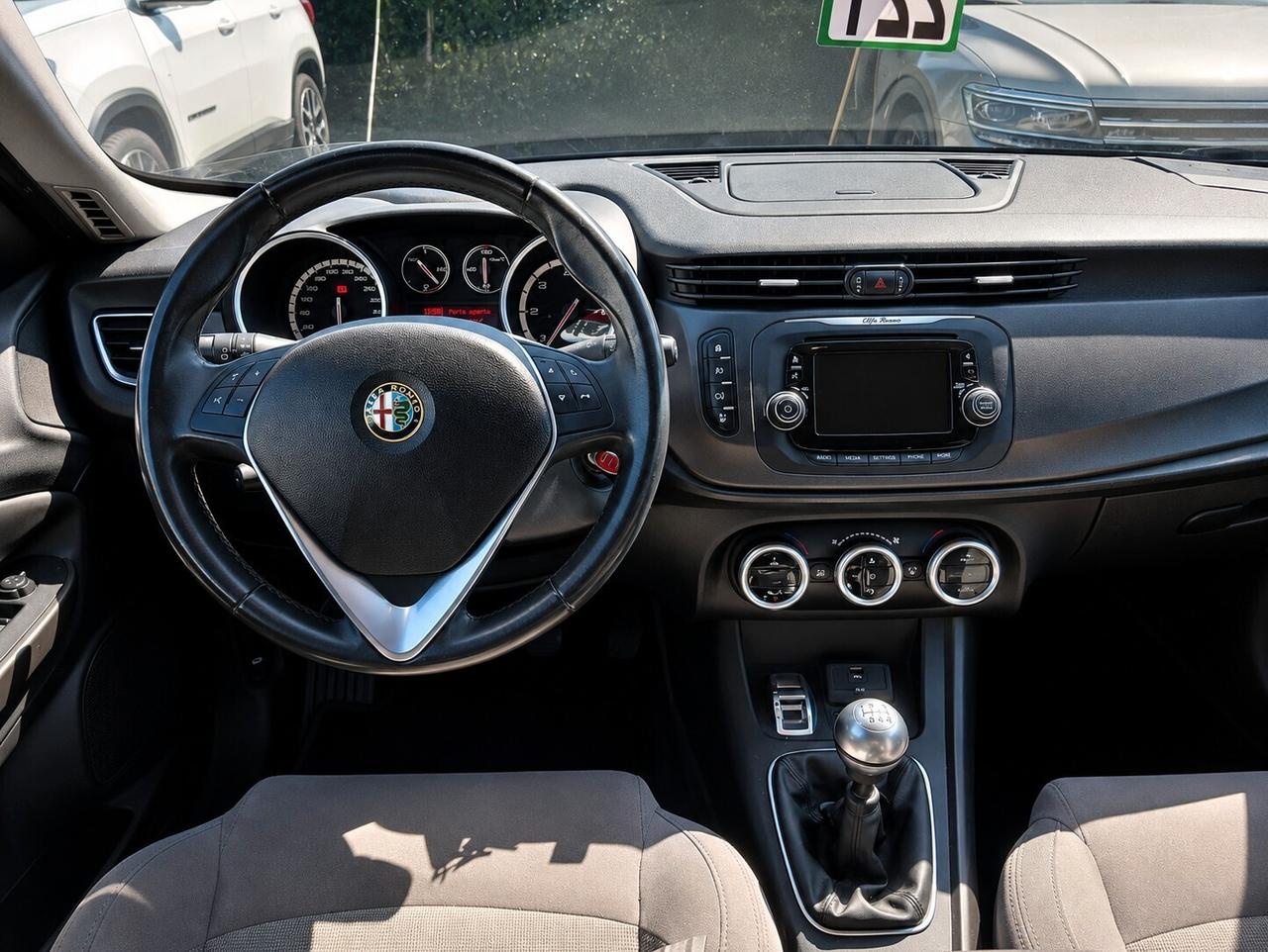Alfa Romeo Giulietta 1.6 JTDm-2 105 CV Exclusive