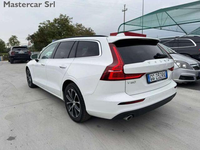 VOLVO V60 2.0 b4 197cv Momentum BUSINESS PRO - GG232RK