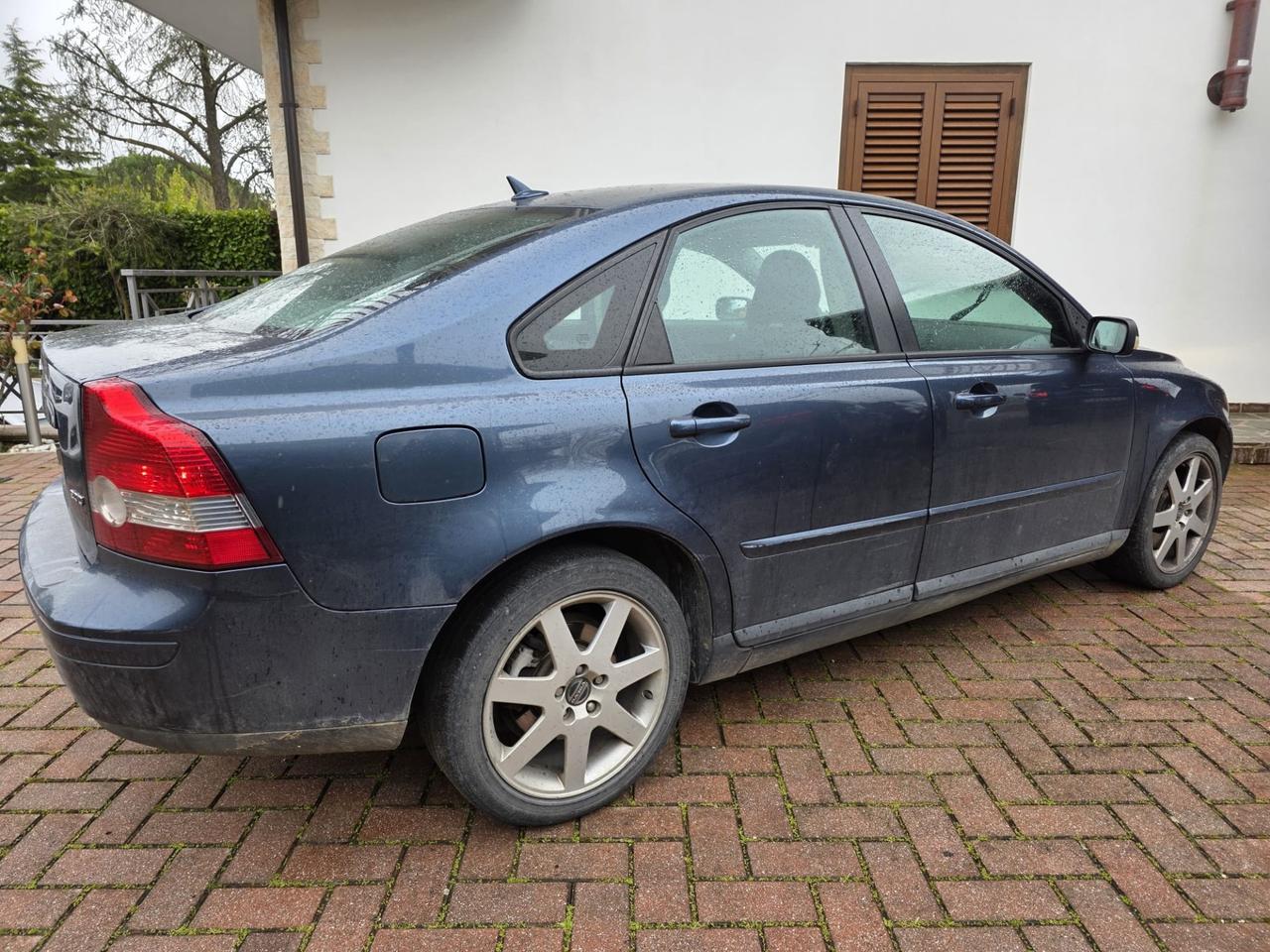Volvo S40 2.0 D cat Summum