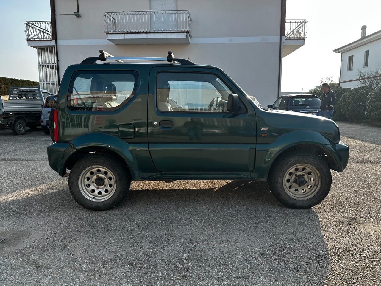 Suzuki Jimny 1.3i 16V cat 4WD JLX "NEOPATENTATI"