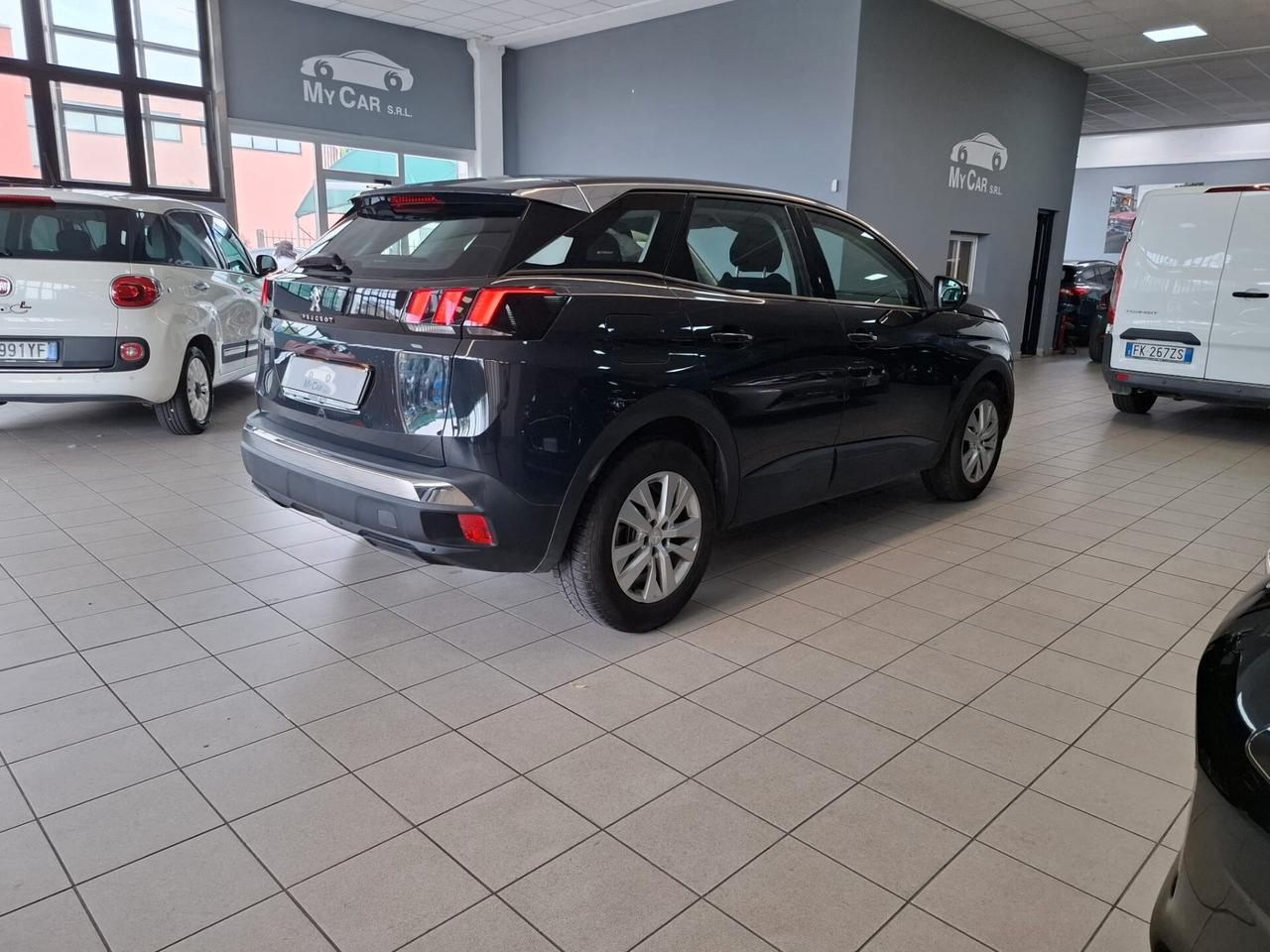 Peugeot 3008 Benzina Automatica