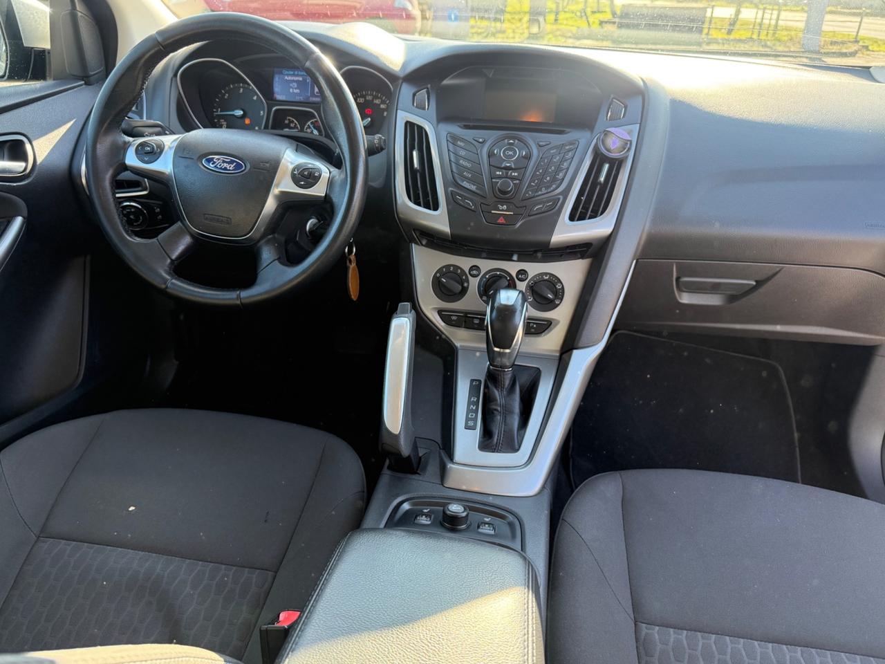 Ford Focus 2.0 TDCi 115 CV Powershift SW*NAVI*EURO5B*