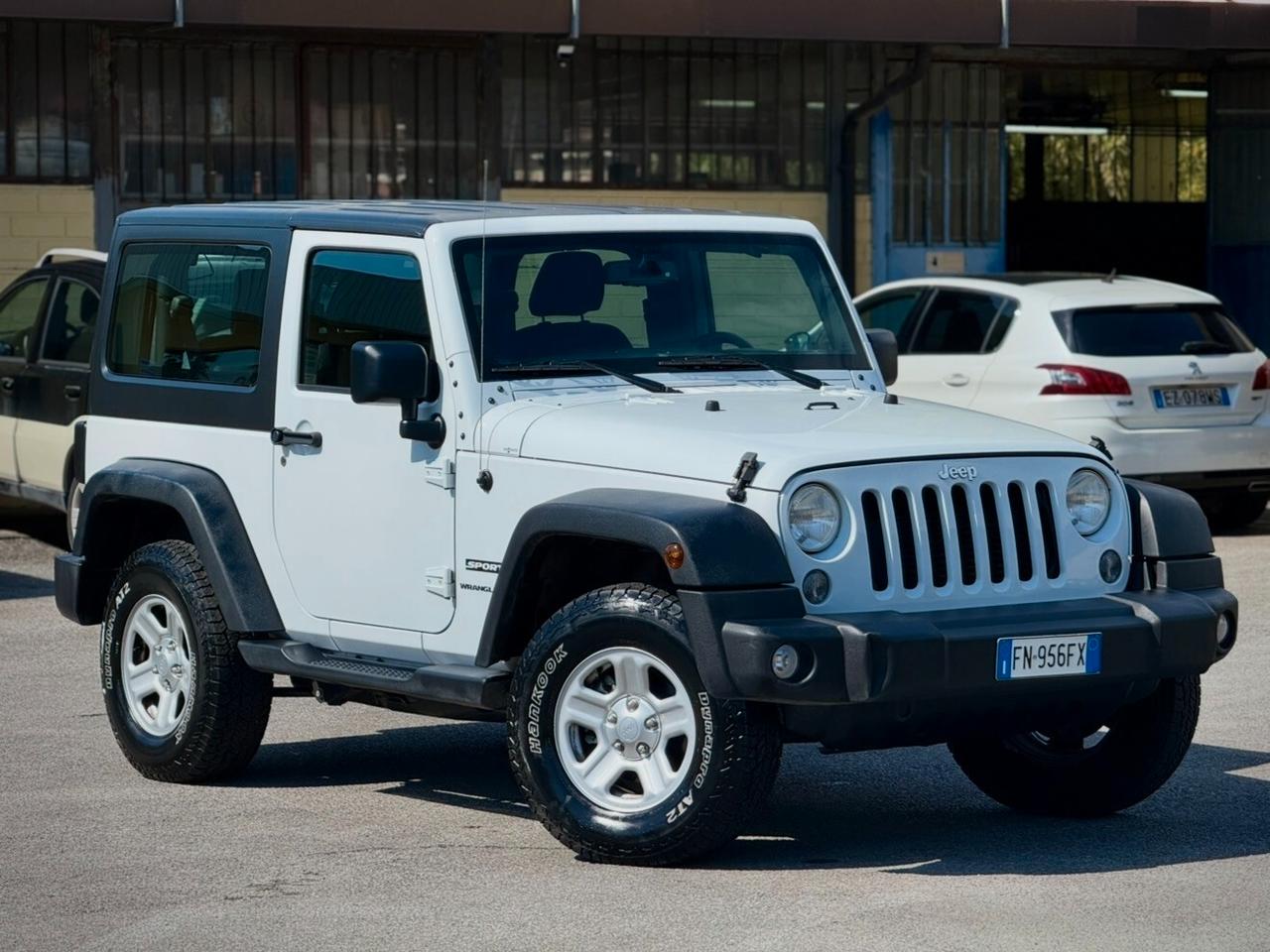 Jeep Wrangler 2.8 CRD DPF Sahara Auto