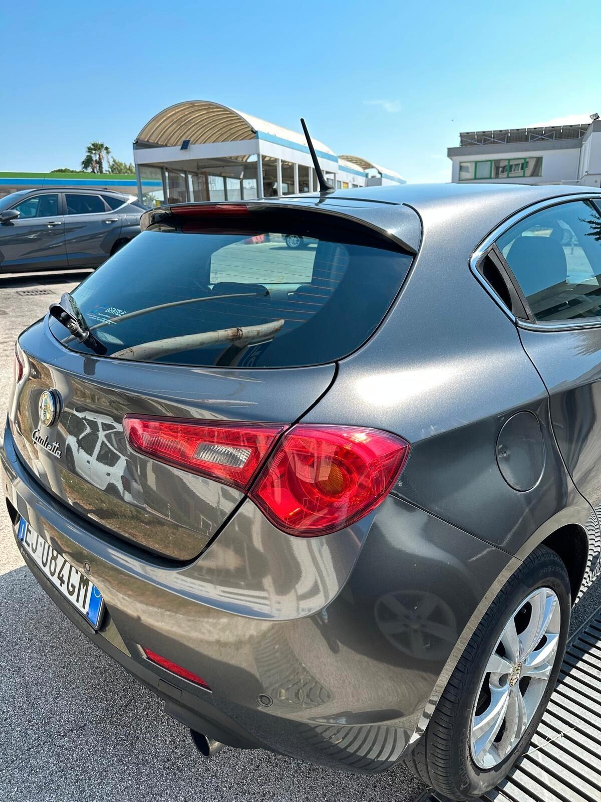 Alfa Romeo Giulietta 2.0 JTDm-2 140 CV Exclusive