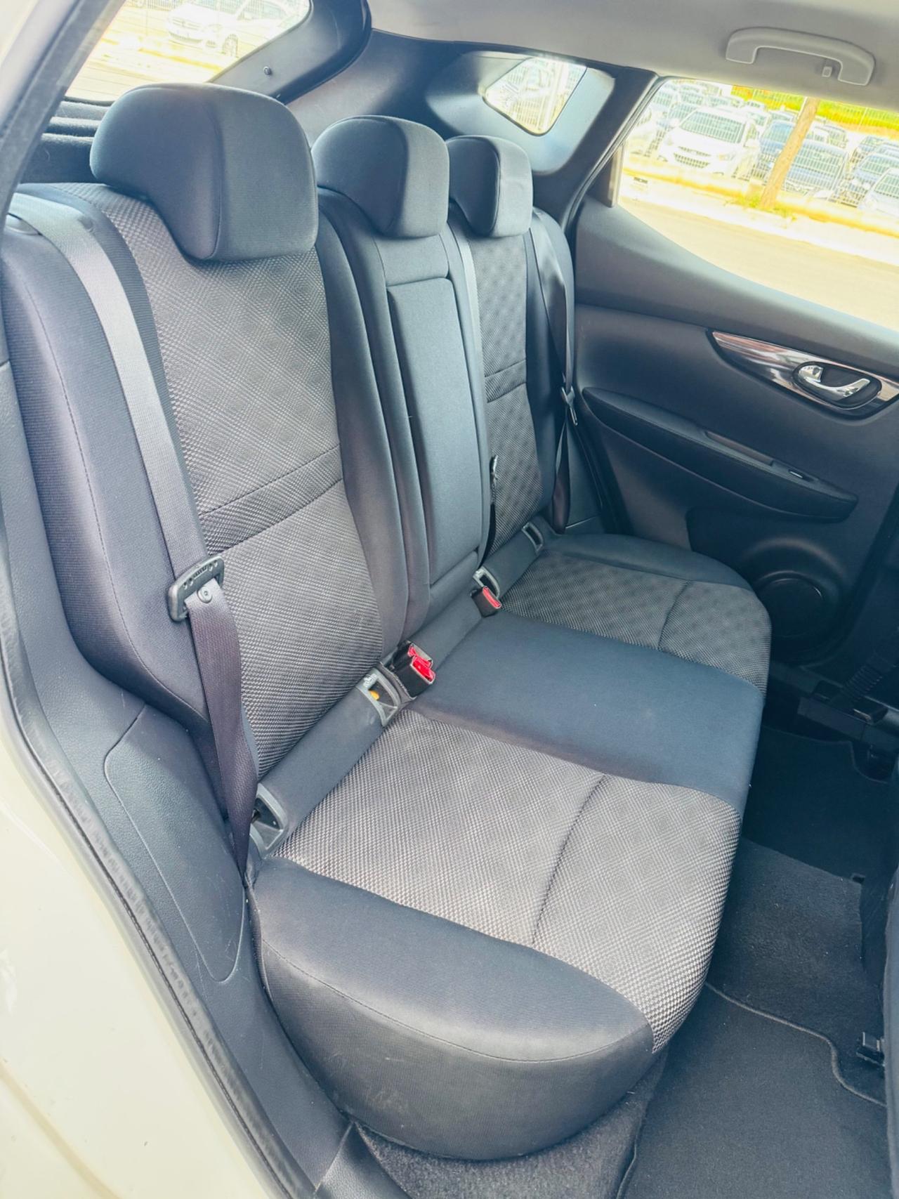 Nissan Qashqai 1.5 dCi Tekna