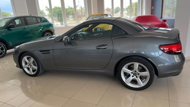 Mercedes-benz SLC 200 Premium