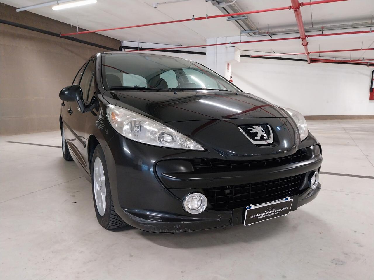 Peugeot 207 1.4 HDi 70CV 5p. Energie Sport - ok neopatentati