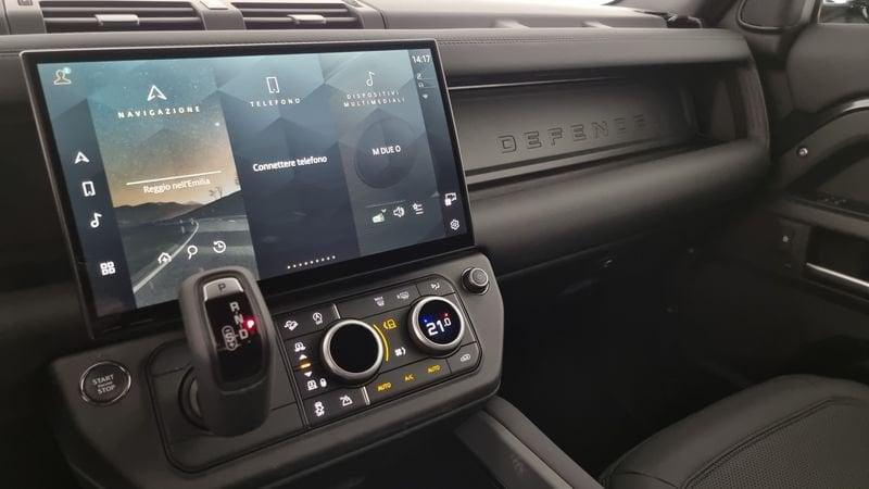 Land Rover Defender 110 3.0D I6 200 CV AWD Auto X-Dynamic SE