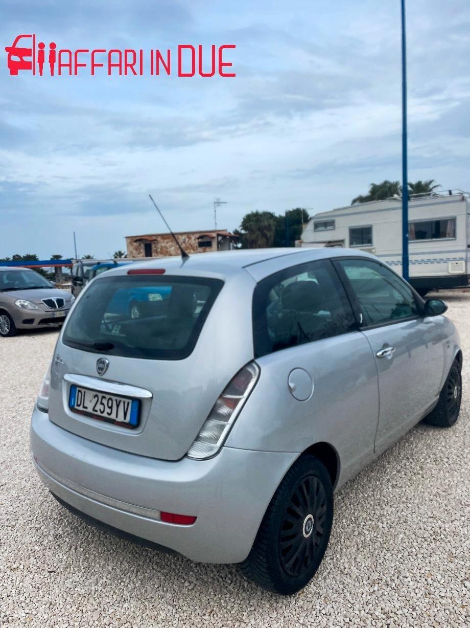 Lancia Ypsilon 1.2 PASSION MODA MILANO