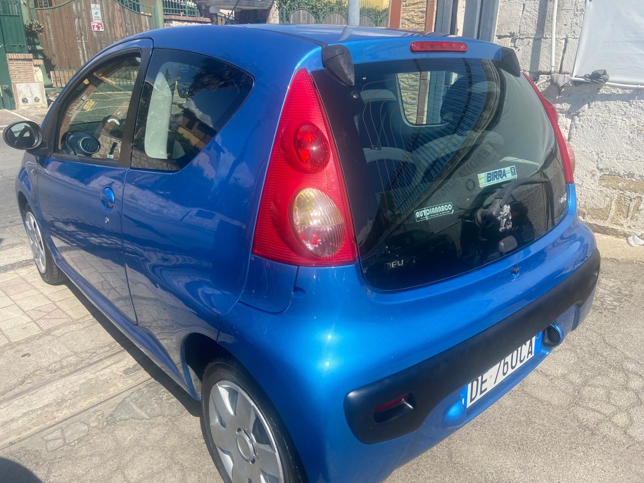 Peugeot 107 1.0 68CV 3p. Desir