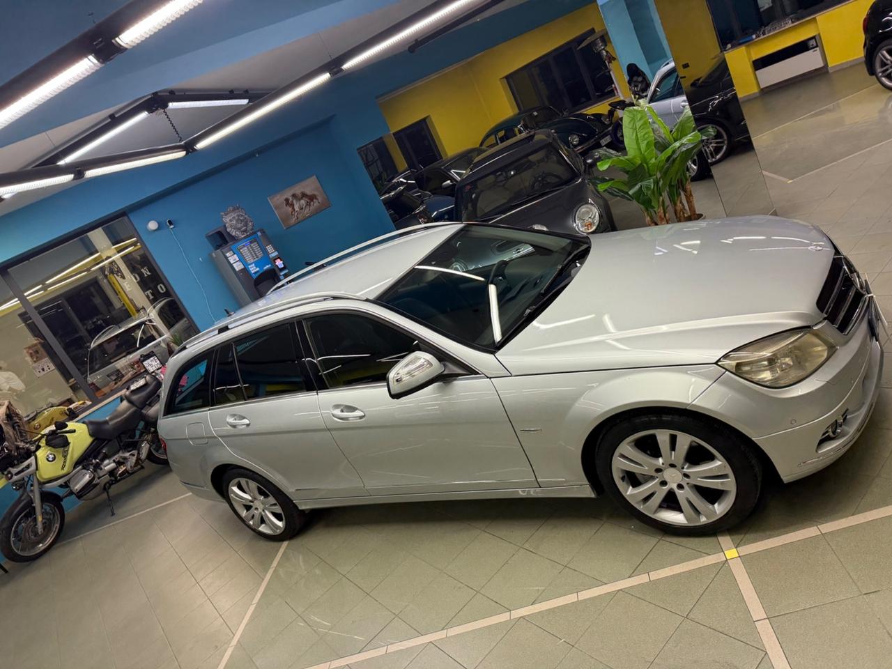 Mercedes-benz C 220 CDI S.W. Avantgarde cambio automatico full
