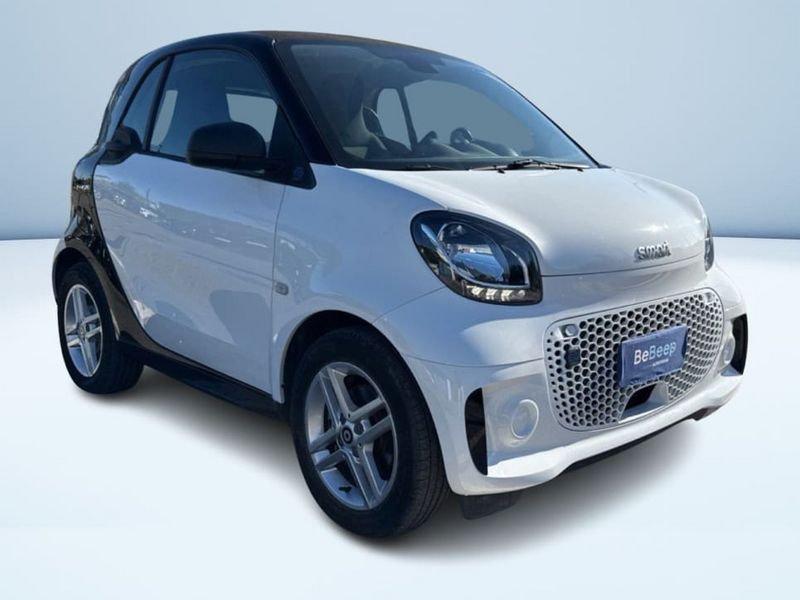 smart fortwo EQ PURE 4,6KW