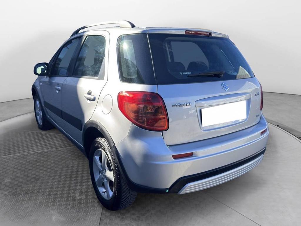 Suzuki SX4 1.6 VVT Outdoor Line 4WD
