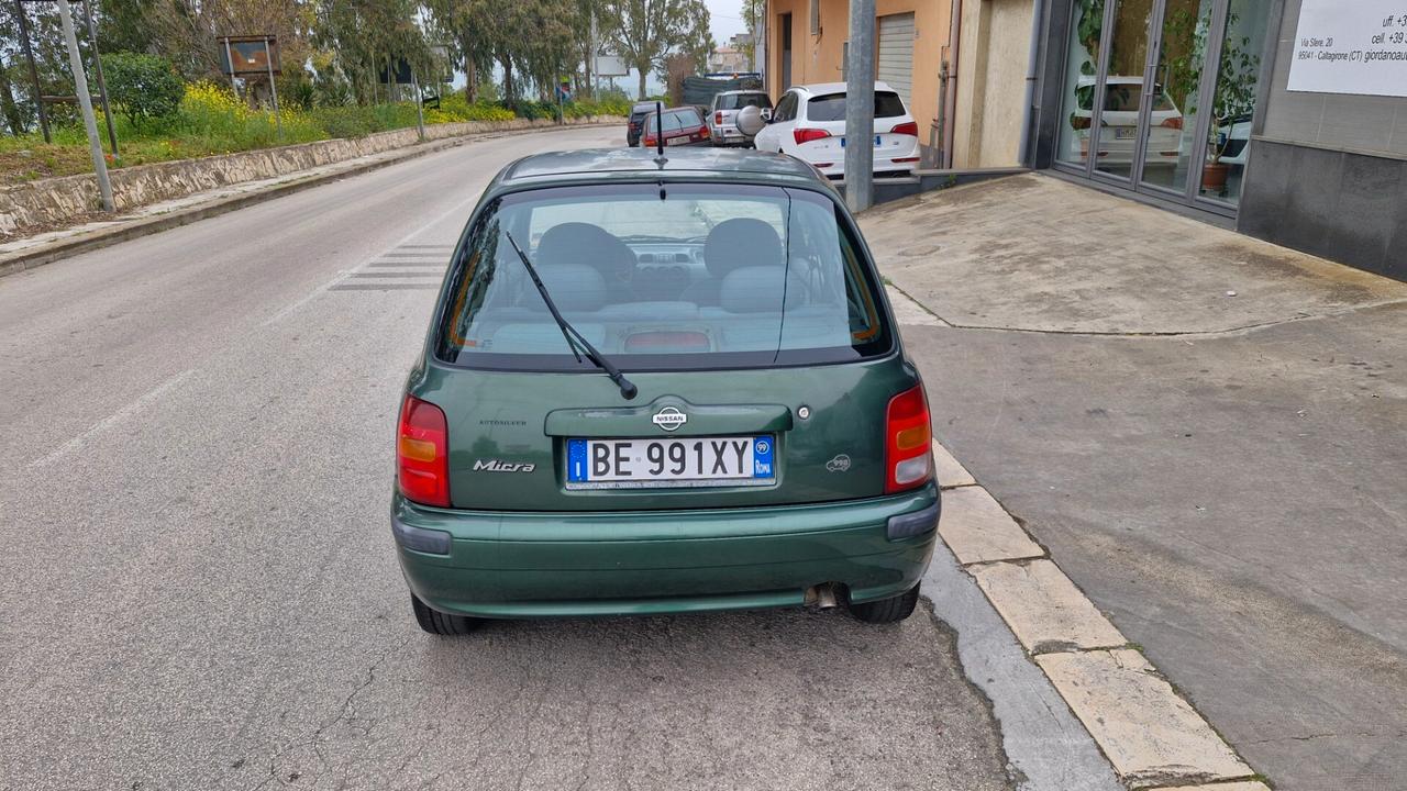 Nissan Micra 1.0i 16V cat 3 porte