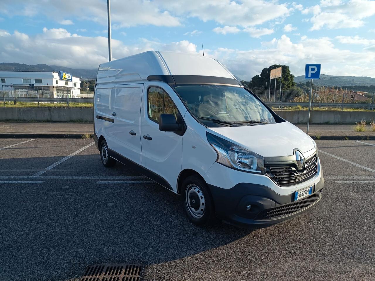 Renault traffic TETTO ALTO