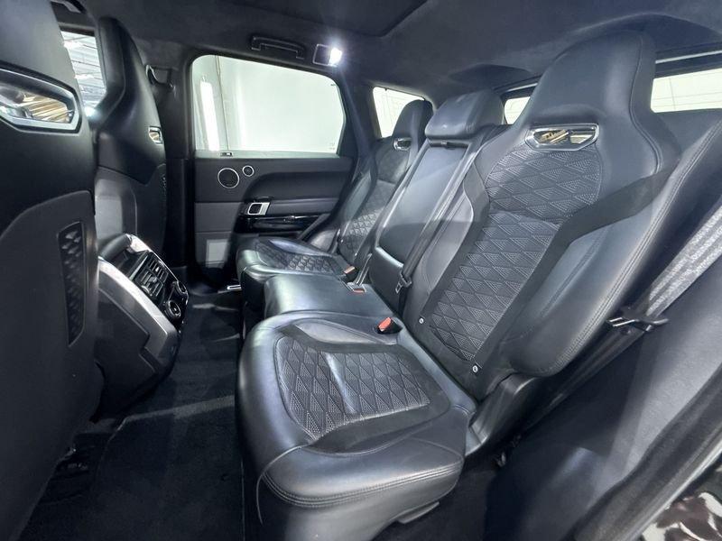 Land Rover RR Sport 5.0 V8 Supercharged 575 CV SVR