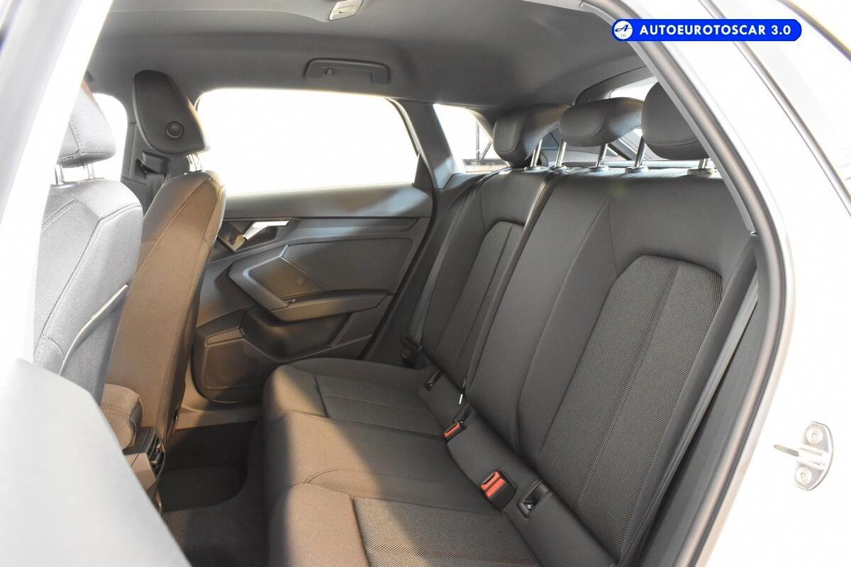 Audi A3 SPB 30 TFSI S line edition