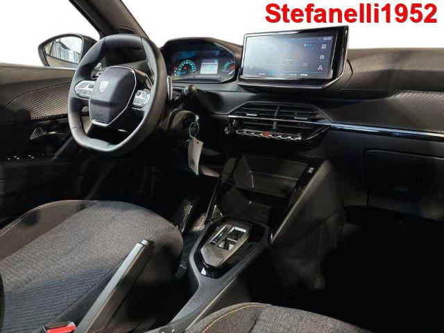 PEUGEOT 2008 1.2 hybrid Style 136cv e-dcs6