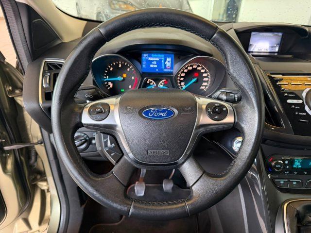 FORD Kuga 2.0 TDCI 140 CV 4WD Titanium