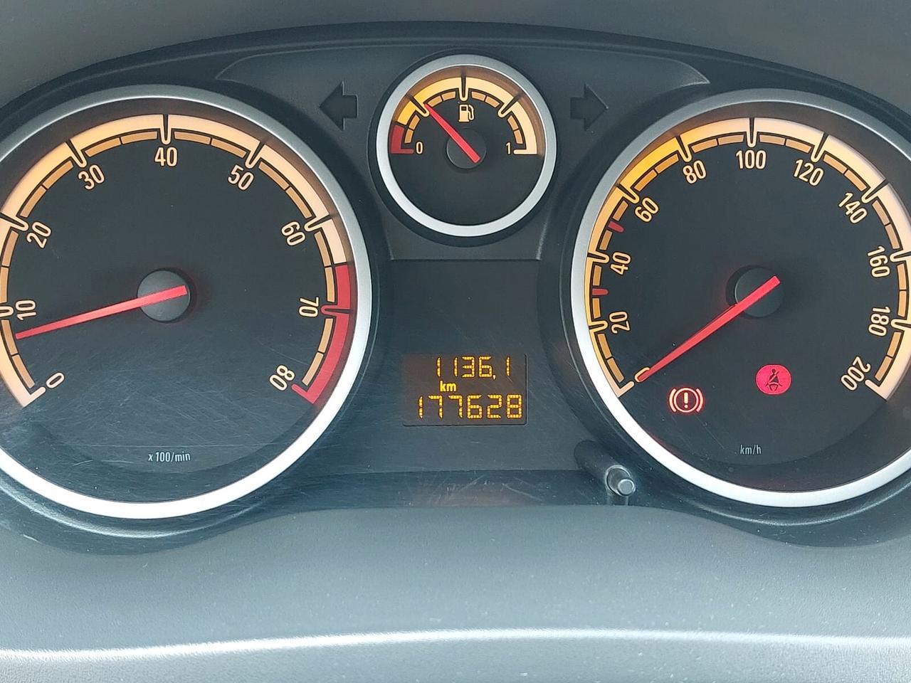 Opel Corsa 1.2 80CV 3 porte GPL- UNICO PROPRIETARIO