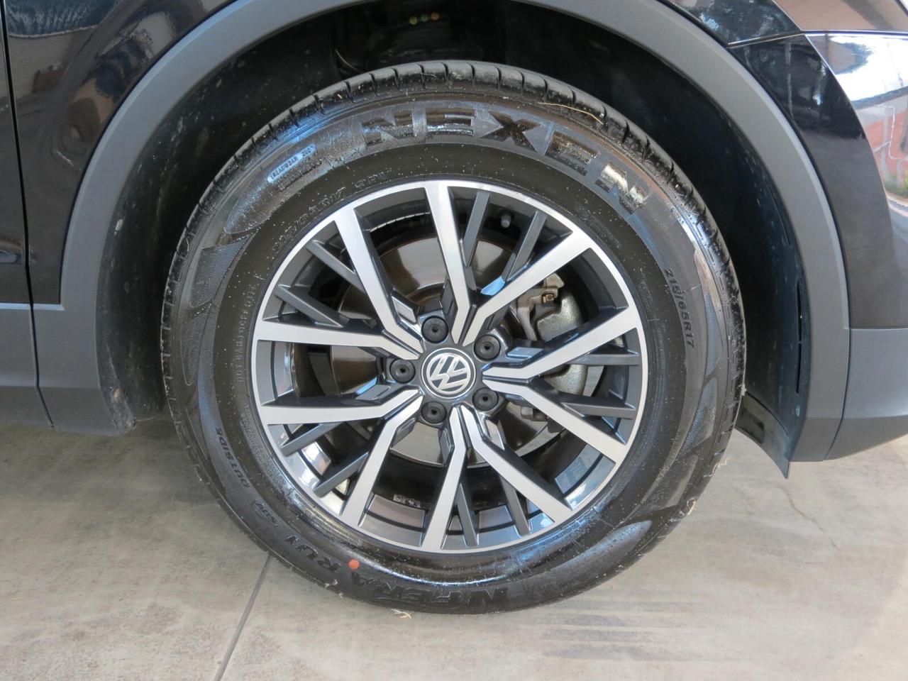 Volkswagen Tiguan 2.0 TDI SCR DSG Business BlueMotion Technology