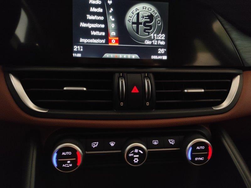 ALFA ROMEO Giulia (2016) - Giulia 2.2 Turbodiesel 150 CV AT8 Super