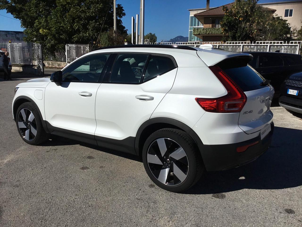 Volvo XC40 T4 Recharge Plug-in Hybrid aut. Plus Dark