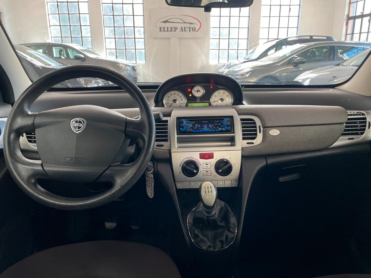 Lancia Ypsilon 1.2 OK NEOPATENTATI