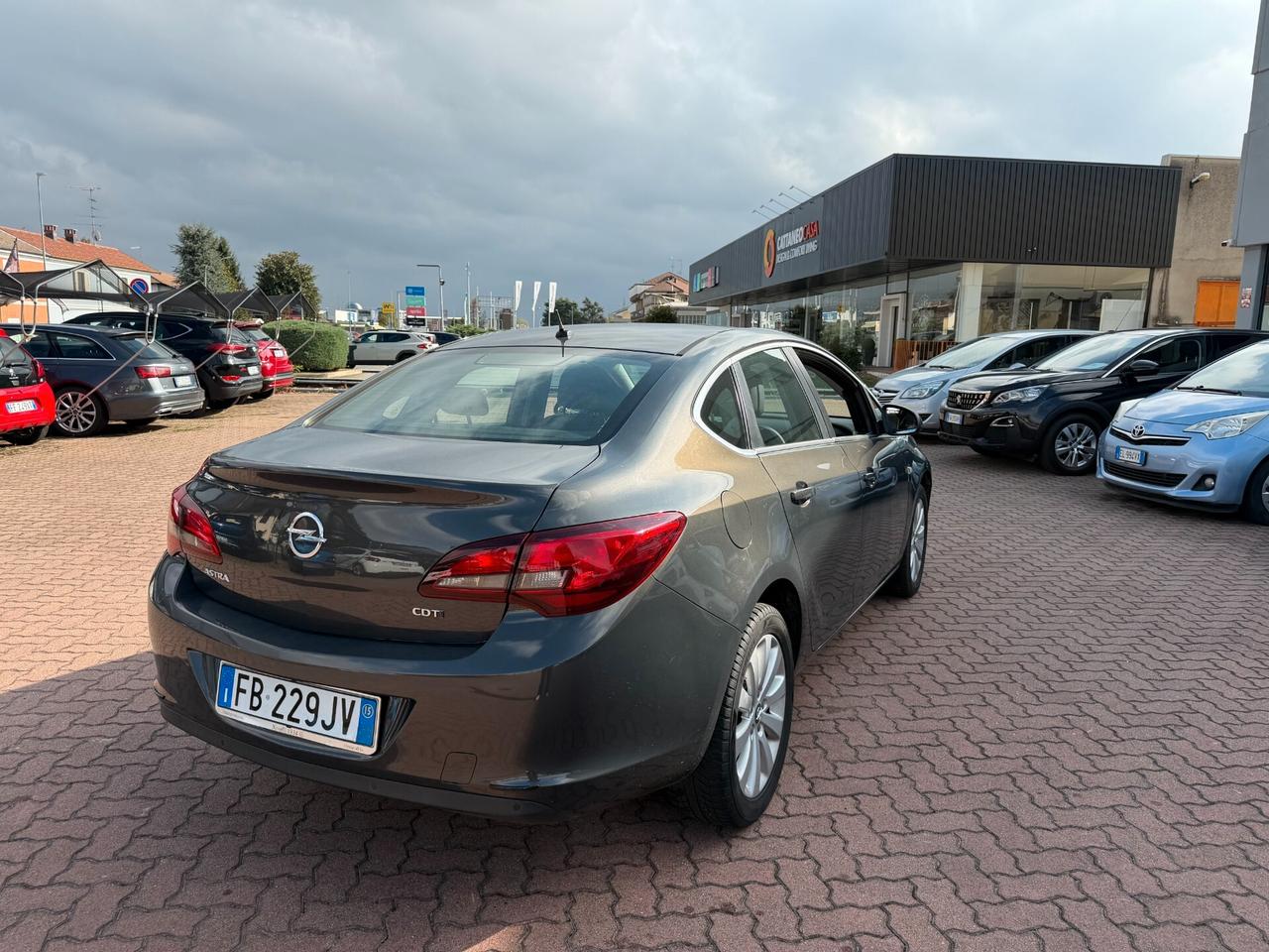 Opel Astra 1.6 CDTI EcoFLEX S&S 4 porte Elective