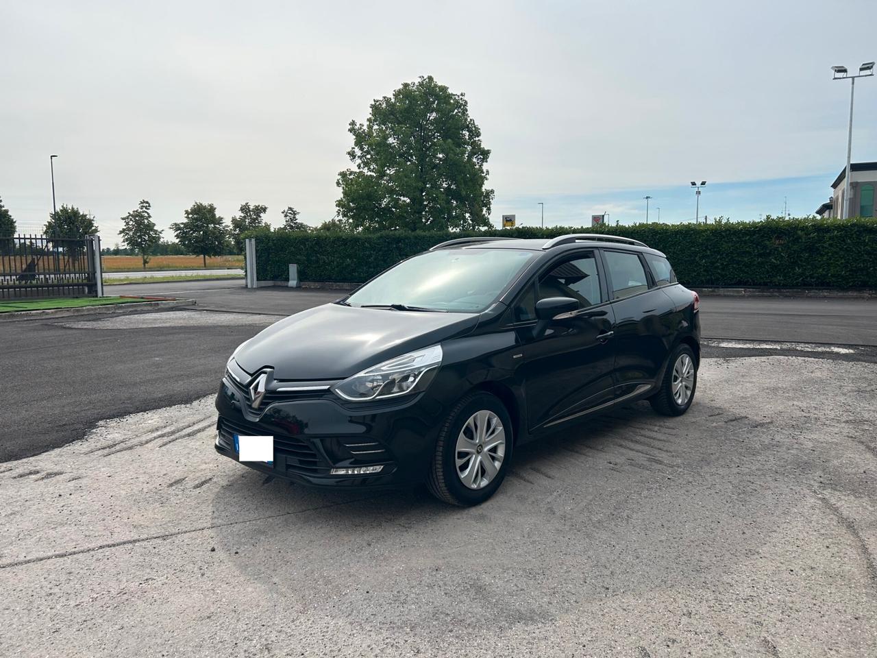 Renault Clio S.W. Tce Limited ok neopatentati km 94.600