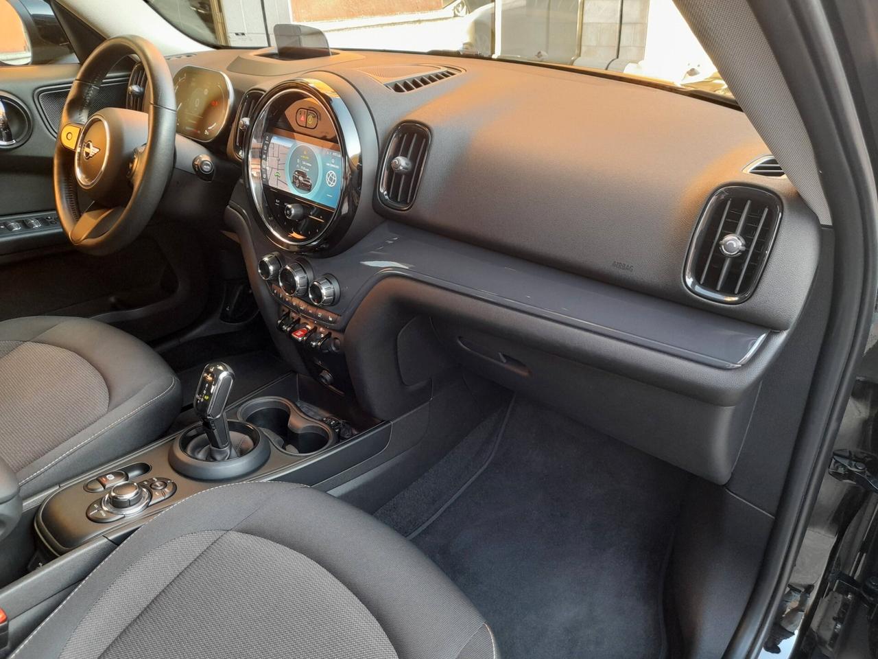 MINI COUNTRYMAN COOPER 2.0 D