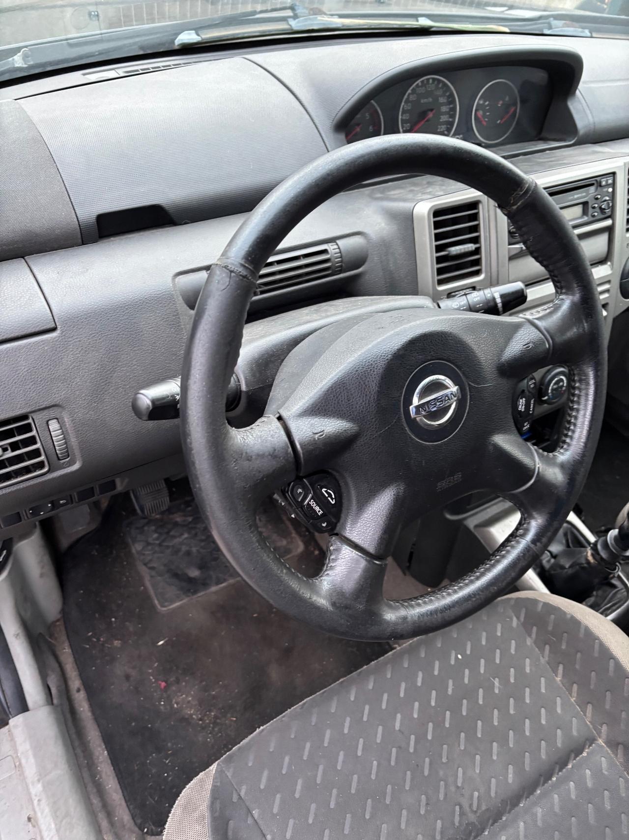 Nissan X-Trail 2.2 dCi Sport