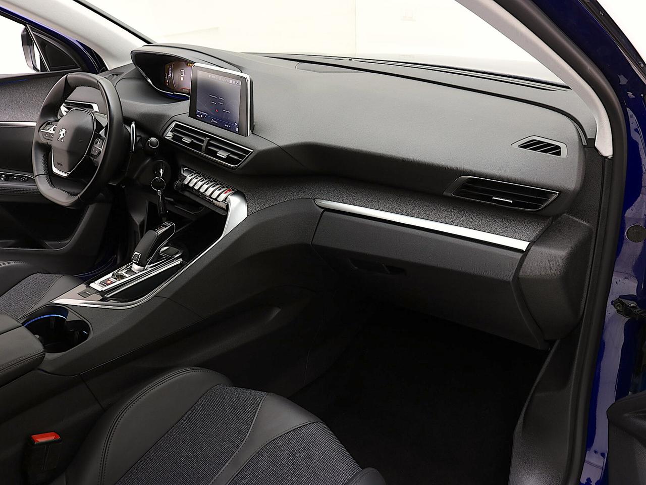 Peugeot 3008 1.5 BlueHDi EAT8 Allure TETTO APRIBILE