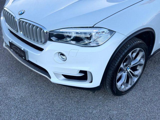 BMW X5 xDrive 30d 258CV LUXURY *TAGLIANDATA*