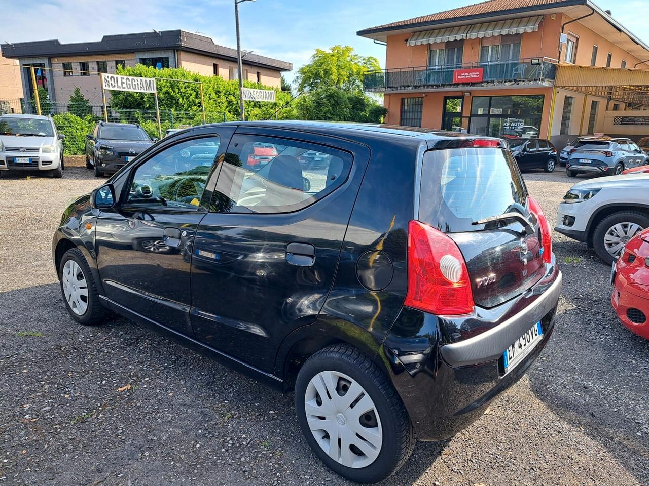 Nissan Pixo 1.0 5 porte Visia
