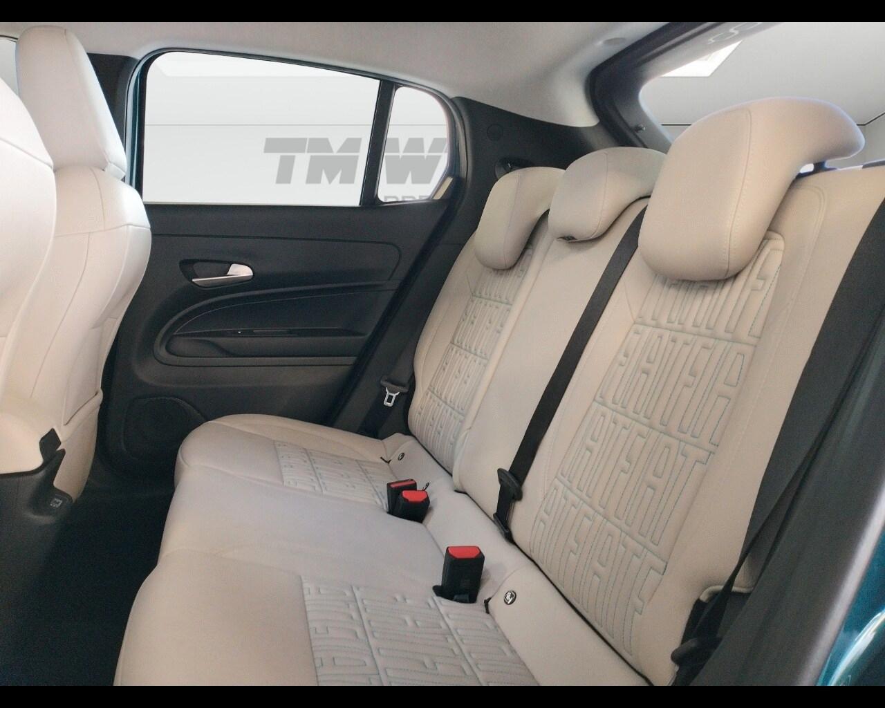 FIAT 600 (2023-->) 600 Hybrid 110 CV DCT MHEV L...