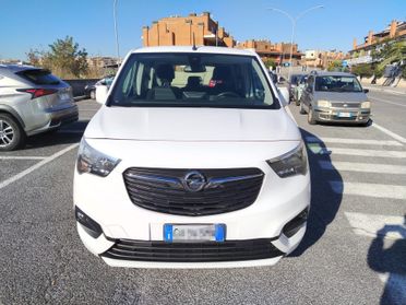 Opel Combo Life 1.5D 130 CV S&S AT8 Innovation anche per NEOPATENTATI