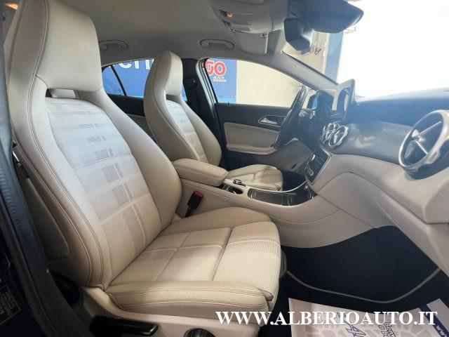 MERCEDES-BENZ GLA 200 d Automatic Sport Premium