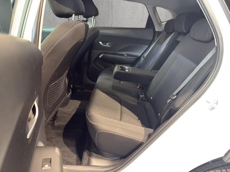 Hyundai Kona Kona 2025 5p 1.0 T-GDI 100cv 6m Business