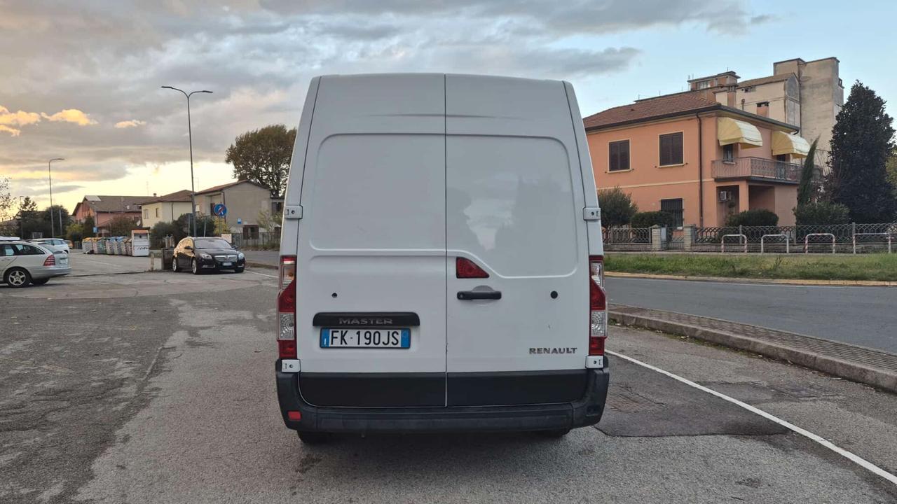 Renault Master T35 2.3 dCi/130 PC-TN Furgone
