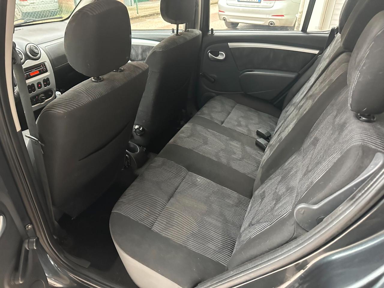 Dacia Sandero 1.4 GPL (12 RATE)