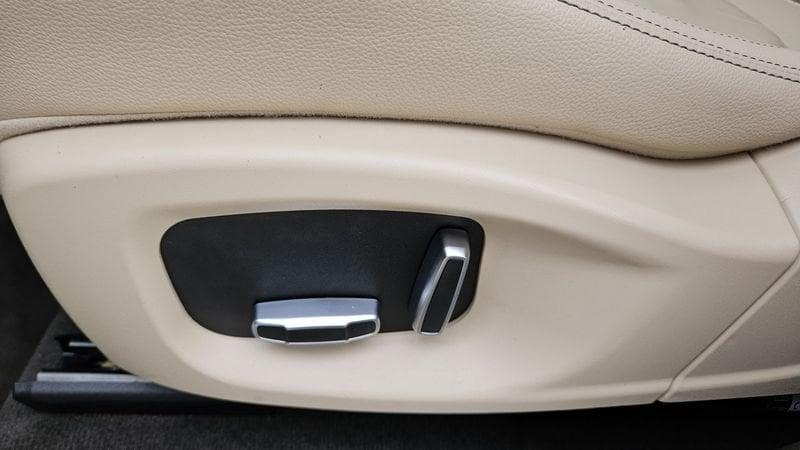 Jaguar F-Pace 2.0 300 CV AWD aut. Portfolio