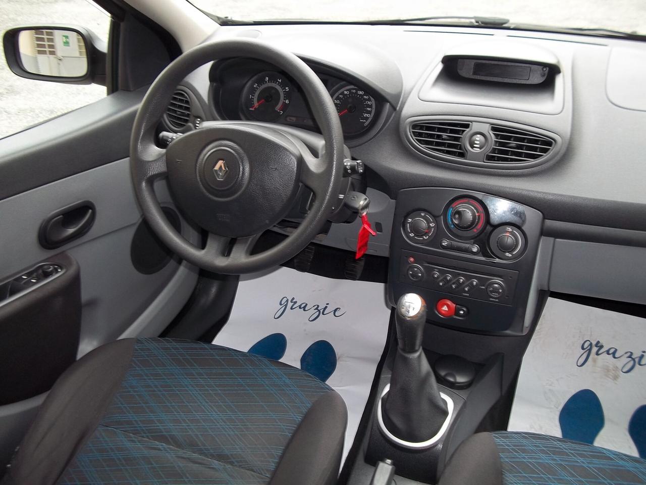 Renault Clio III 1.2 16v 5p Comfort Uniproprietario 117.600 km