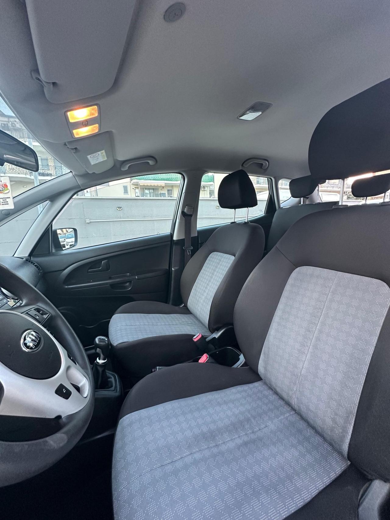 Kia Venga 1.4 CRDi 90CV Cool