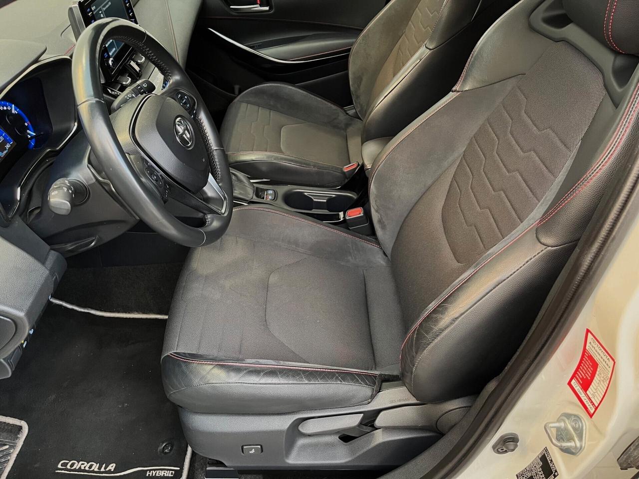 Toyota Corolla 2.0 Hybrid Lounge (IVA ESPOSTA) FULL OPTIONAL