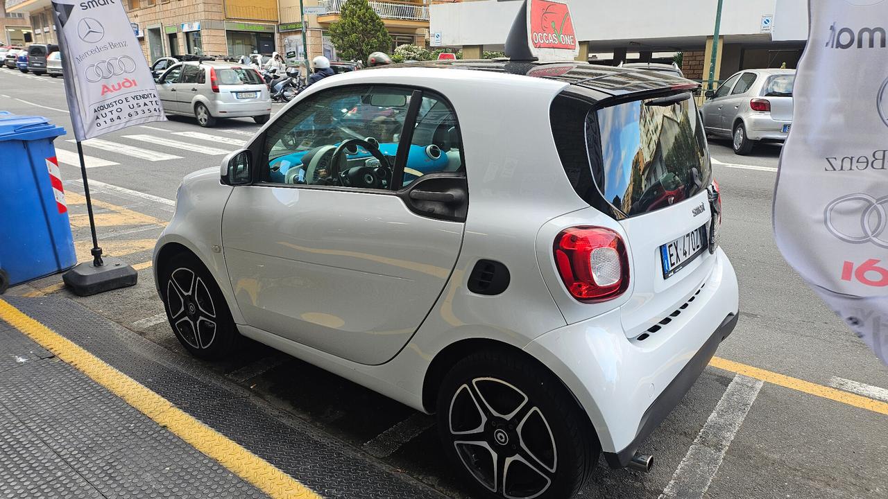 Smart ForTwo 70 1.0 Proxy OK NEOPATENTATI GARANZIA 12 MESI