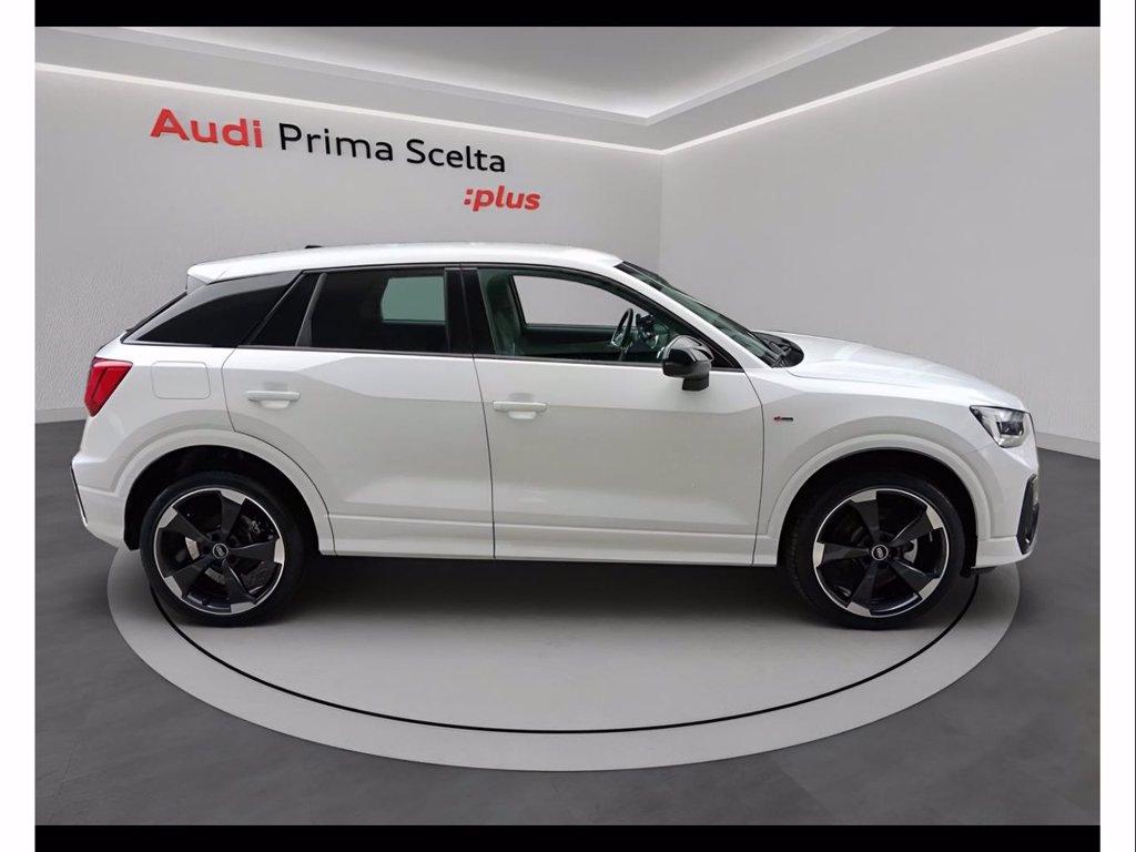 AUDI Q2 35 2.0 tdi identity black s-tronic del 2026