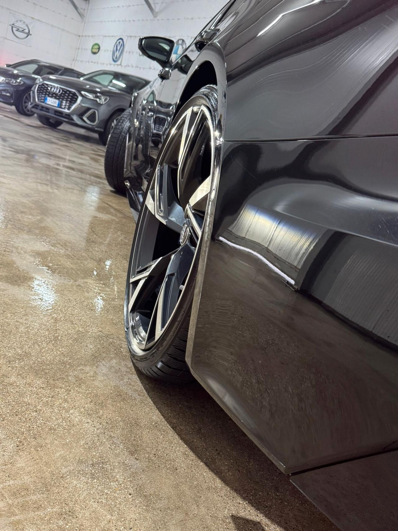 Audi RS6 RS 6 Avant 4.0 TFSI V8 quattro tiptronic