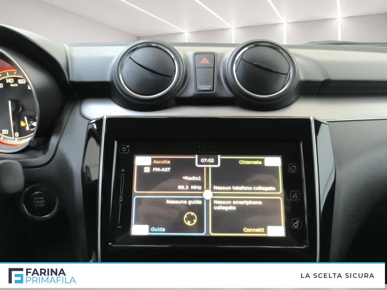 SUZUKI Swift VI 2020 - Swift 1.2h Top 2wd cvt